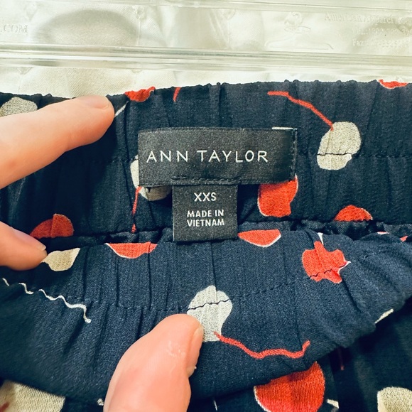 Ann Taylor Navy and Red Polka Dot Midi Skirt ♥️ - Picture 8 of 9